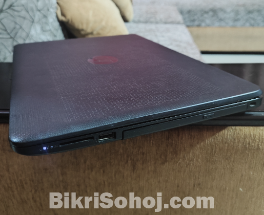 Hp laptop core i3 6th gen, 4gb ddr4 ram, 256gb ssd